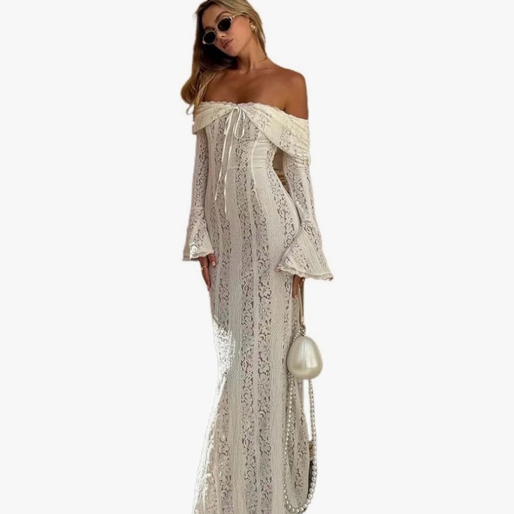 White lace Off-Shoulder long sleeve dress
